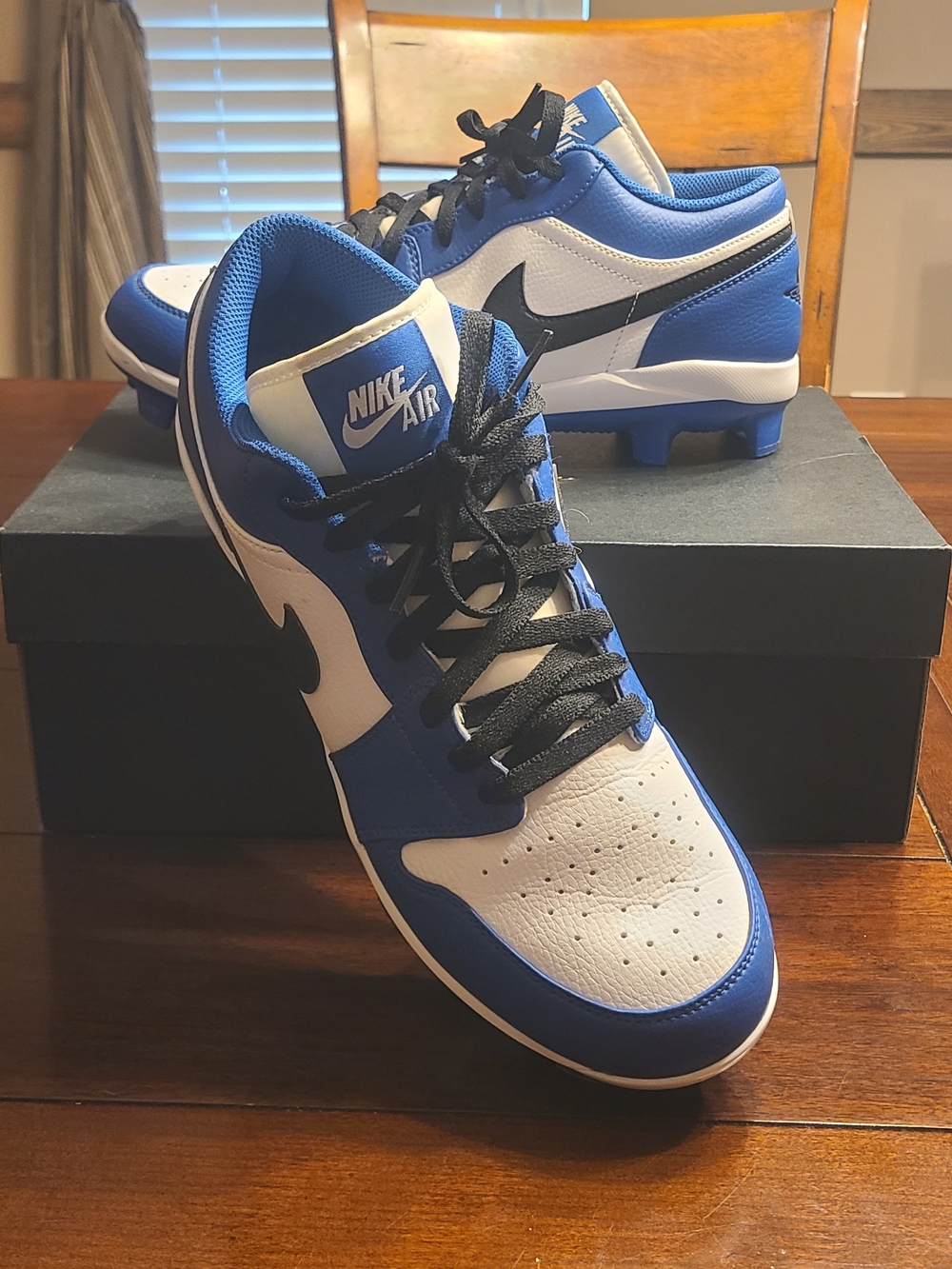 Jordan 1 Retro MCS Low Nike Air Blue & White Cleats - Size 11